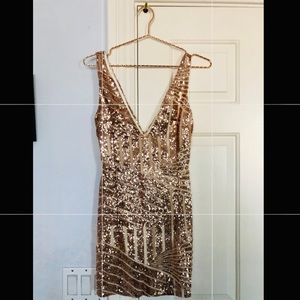 GOLD/BLUSH DEEP V DRESS